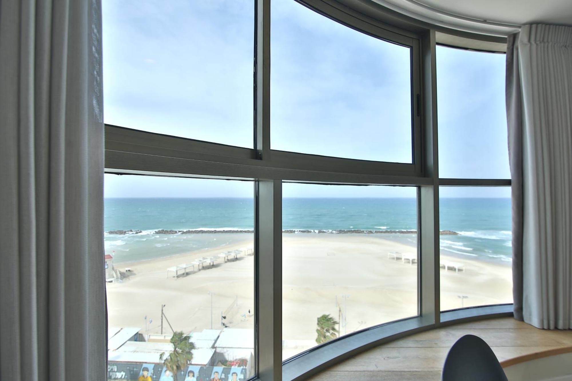Luxury Suites By Notaly Ariel - Carmel Beach Haifa Quarto foto