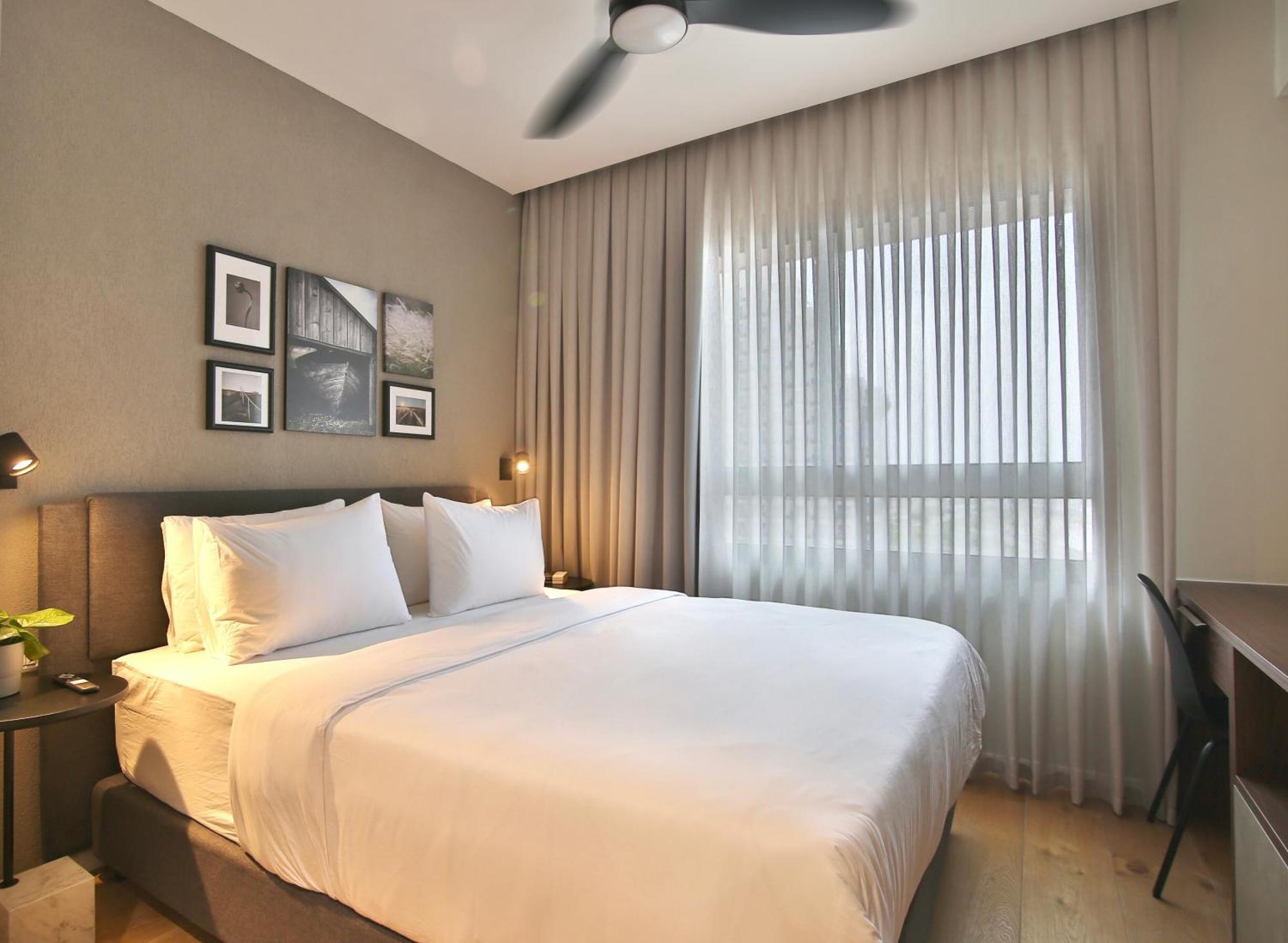 Luxury Suites By Notaly Ariel - Carmel Beach Haifa Quarto foto